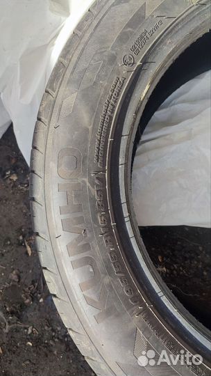 Kumho Ecsta HS52 195/55 R15 85V