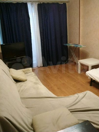 2-к. квартира, 43 м², 2/5 эт.