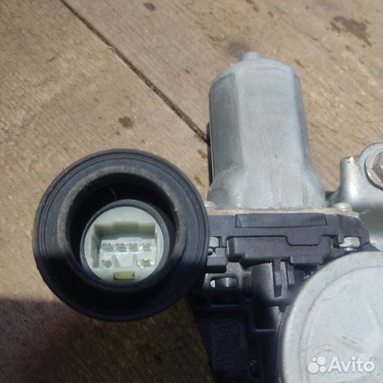 Стеклопадьемник для Камри 40 camry