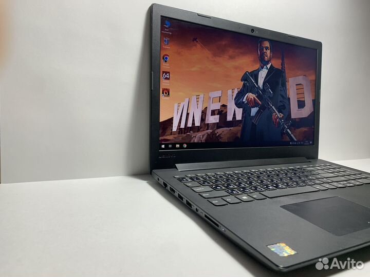 Игровой ноутбук i3/7th/2видеокарты/8gb/1120gb