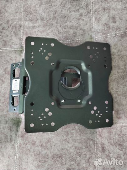 Кронштейн для телевизора