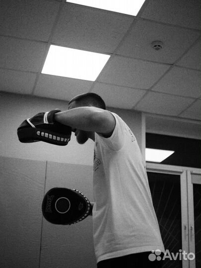 Тренировки по боксу, кикбоксингу и мма