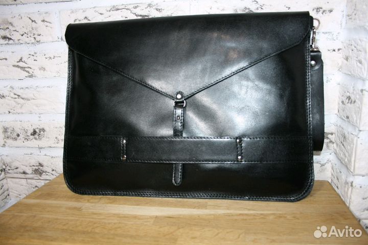 Кожаный чехол для ноутбука