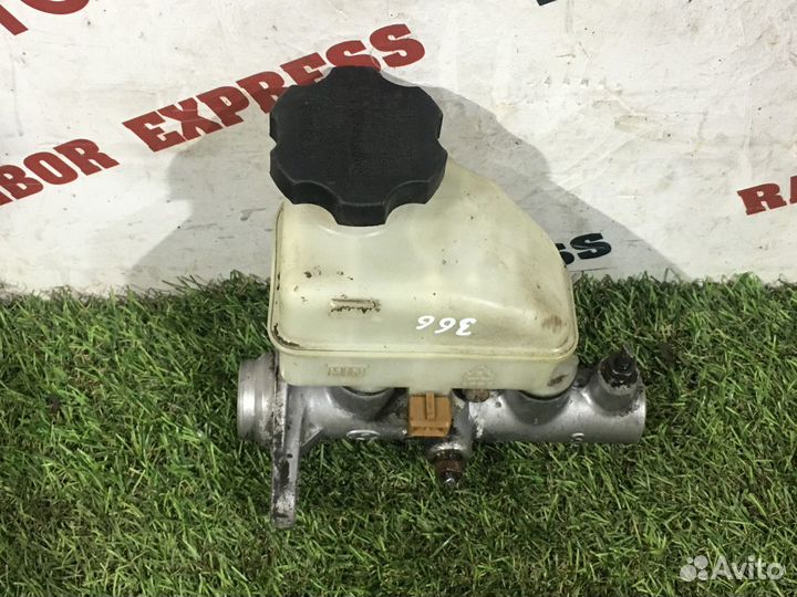 Цилиндр тормозной главный Hyundai Elantra XD