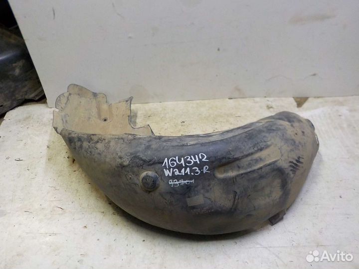 Локер задний правый Mercedes E-class w211