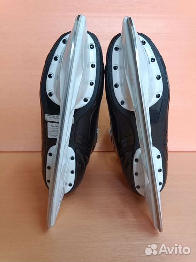 Коньки Bauer XLP