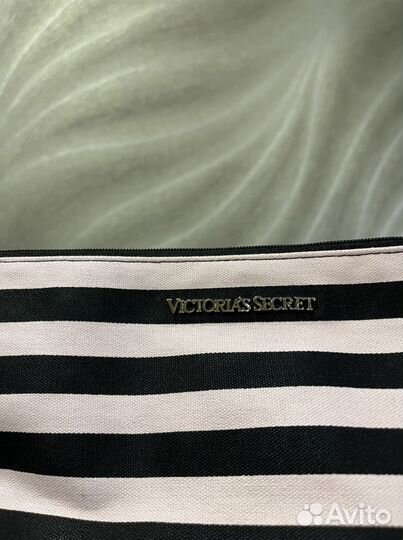 Косметичка Victoria’s Secret