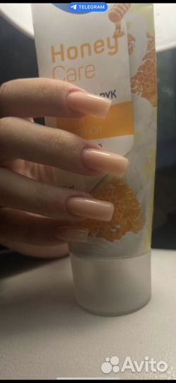 Мастер маникюра