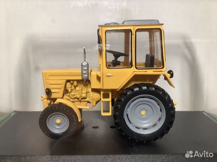 Модель трактора Т-25А 1:43 Ашет