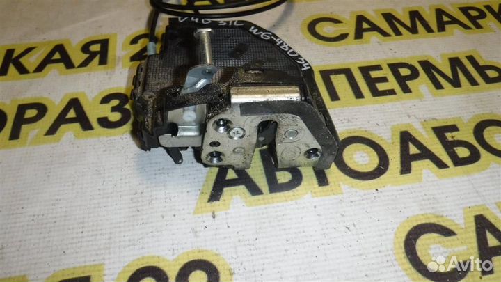 Замок двери задней левой Toyota Camry XV40 2006-2