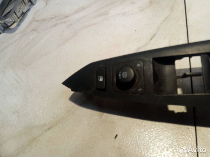 Джойстик регулировки зеркал Opel Antara рест. L07