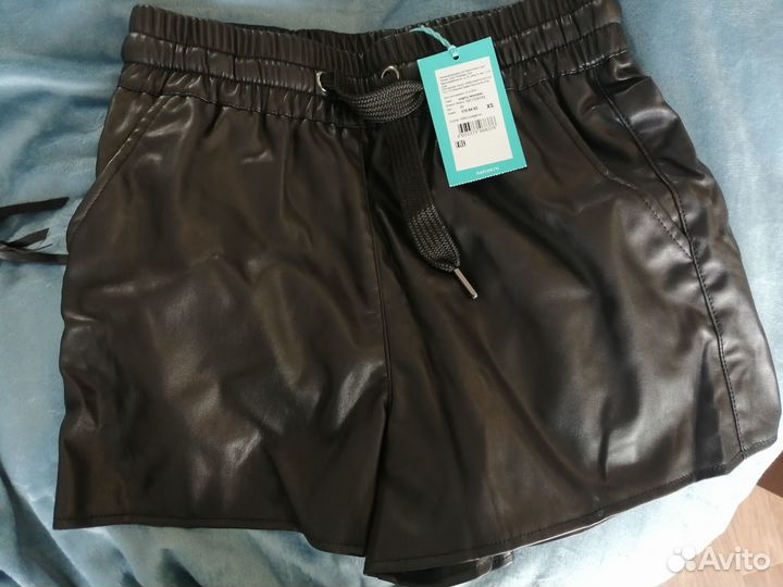 Шорты женские кожаные новые