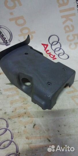 Обшивка накладка кожух руля б.у Hyundai Accent 2