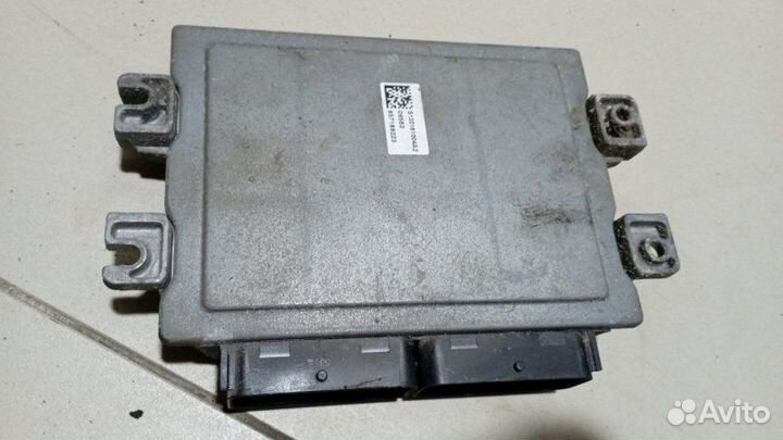 Блок управления двигателем Renault Logan 1 2009