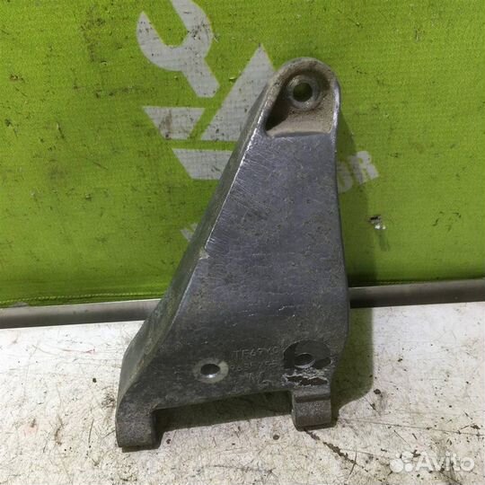 Кронштейн генератора Шевроле Ланос