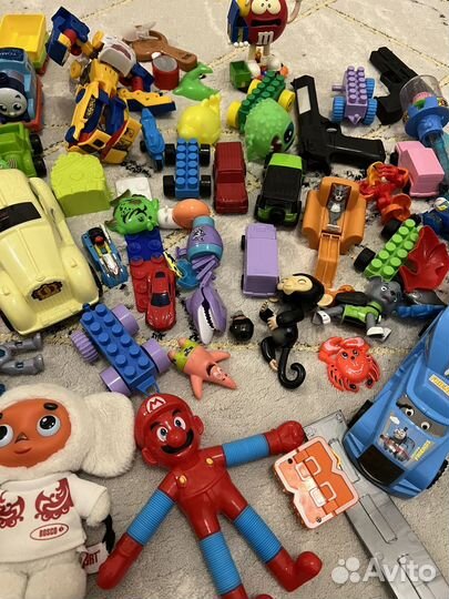 Игрушки для мальчика пакетом бу