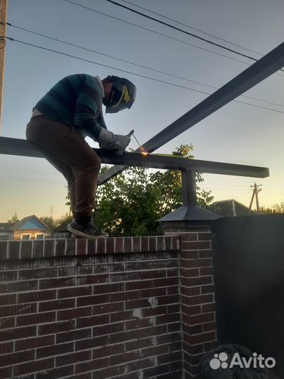 Навесы. Крыши. Кровельные работы