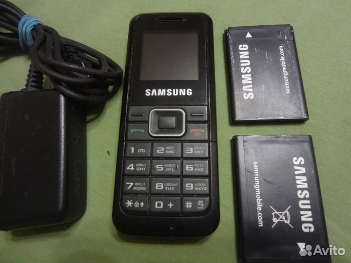 Samsung E1070