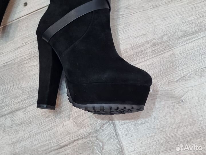 Сапоги ботфорты зимние 39