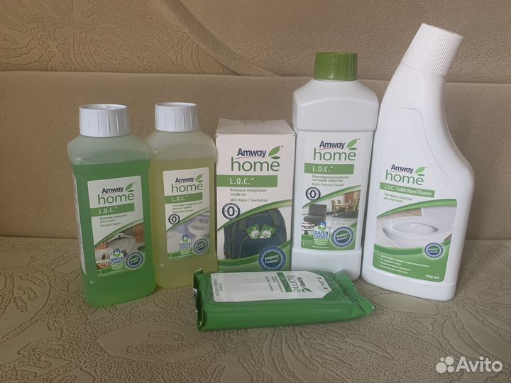 Чистящие средства для кухни и ванной