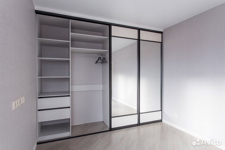 Шкаф купе на заказ / Зеркало / Подсветка