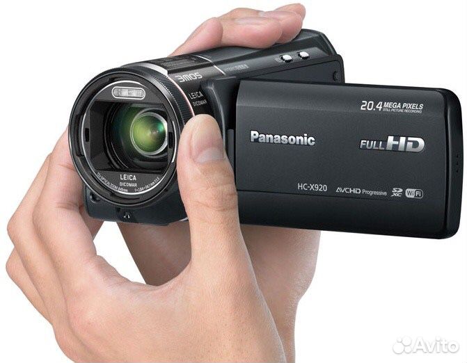 Видеокамера Panasonic x900