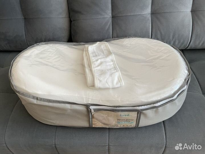 Кокон и вязаная люлька