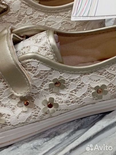 Босоножки новые обувь для девочек 34,37