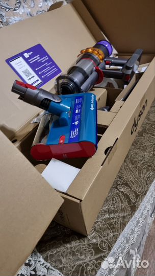 Dyson v15s Detect Submarine