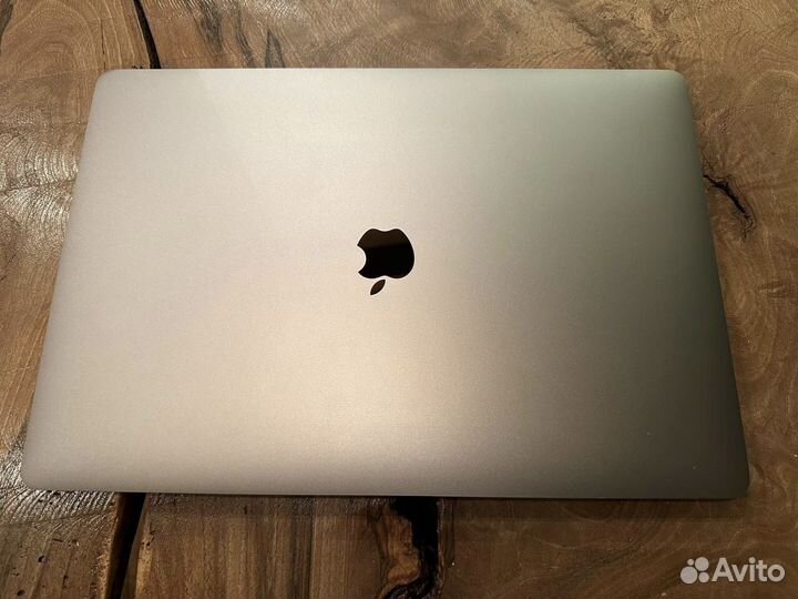 MacBook Pro 16 i9/1 TB SSD/рст/131 цикл