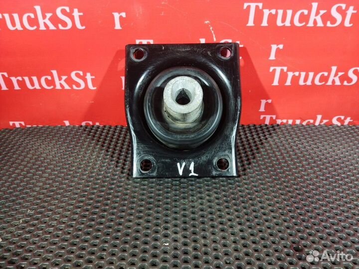 Подушка двигателя передняя Volvo FH