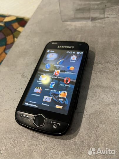 Samsung GT-I8000, 8 ГБ