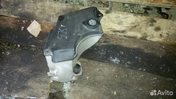 Бачок омывателя бмв 325 е46