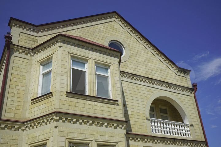 Дом 260 м² на участке 12 сот.