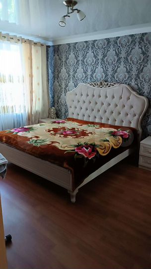 3-к. квартира, 65 м², 2/5 эт.