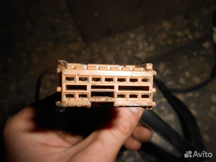 Электропроводка салона (Renault Duster)