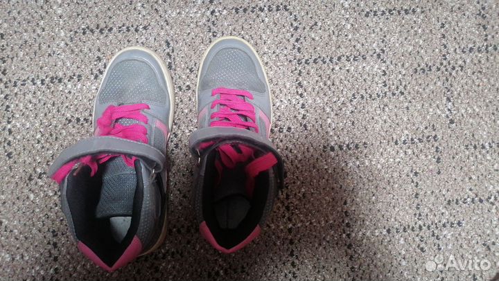 Кеды для девочки 34,35р