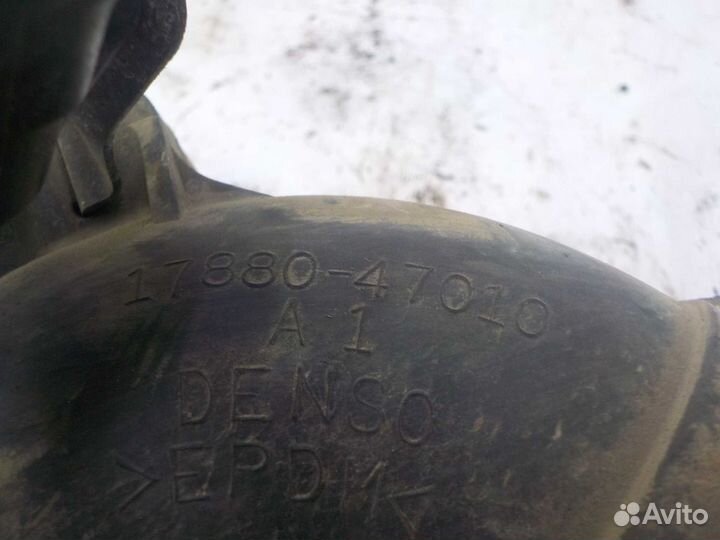 Гофра воздушного фильтра toyota corolla 150