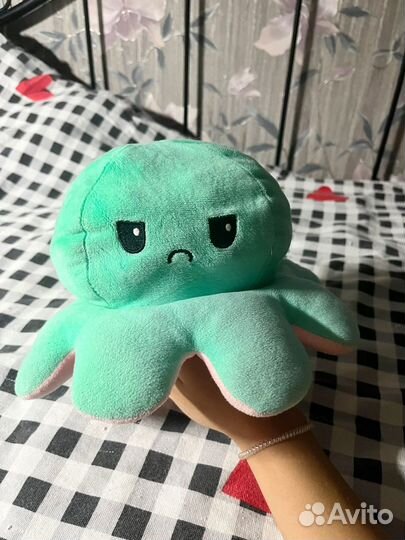 Осьминог перевертыш маленький