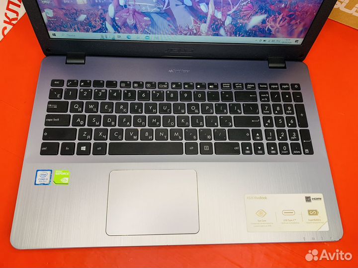 Ноутбук Asus VivoBook K542u. Видеокарта 2Гб