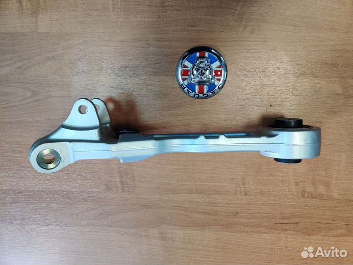 Рычаг передний левый прямой Jaguar XF