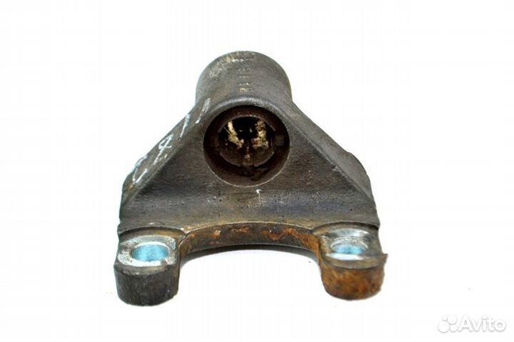 Кронштейн датчика ABS, передний мост volvo FH12 1