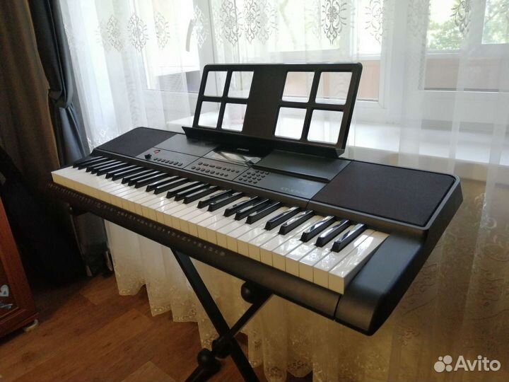 Цифровое пианино casio CT-X700