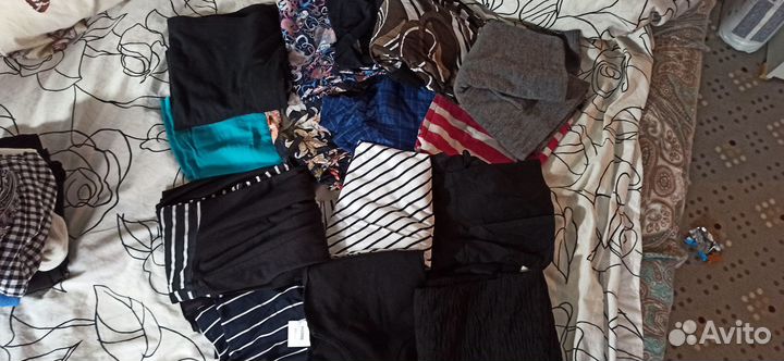 Огромный пакет одежды