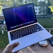 Macbook Pro 13 2020 i5 8gb 512