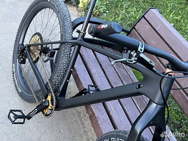 Ultralight carbon m(18”)