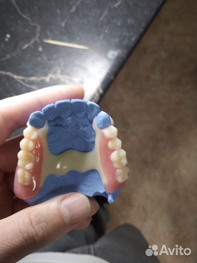 Зуботехнические услуги