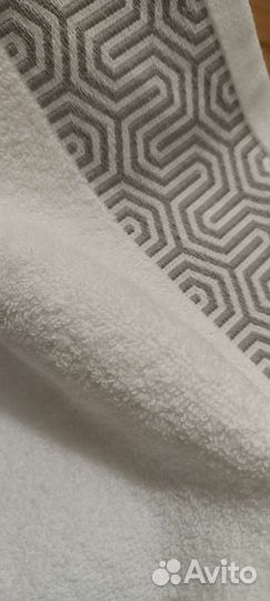 Набор новых полотенец