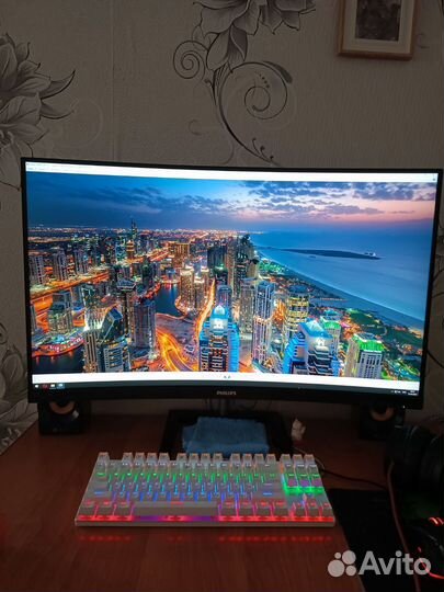 Монитор Philips 325е1с