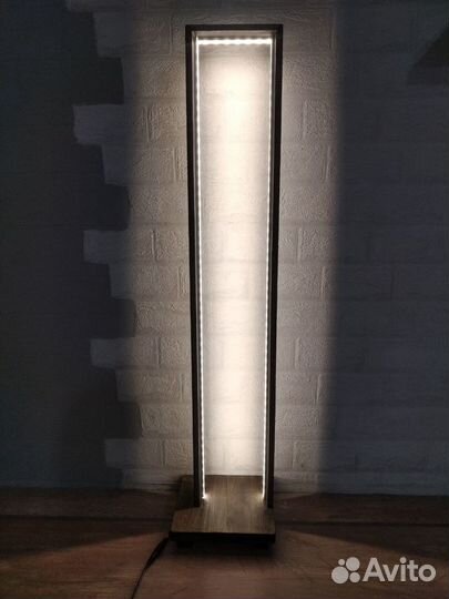 Торшер напольный,светильник напольный